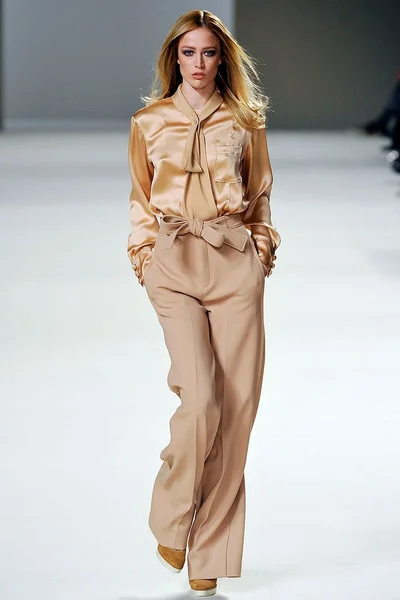 Look 1